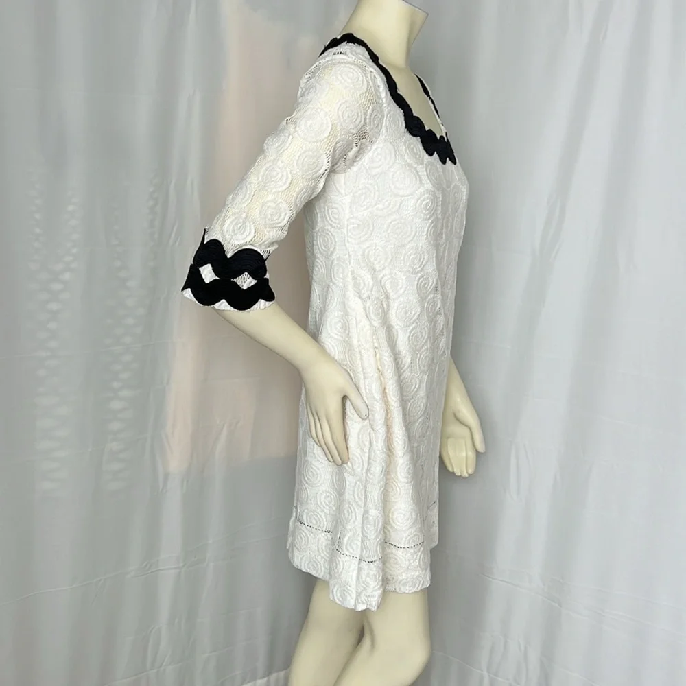 PHOEBE COUTURE LACE DRESS